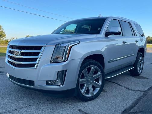 2015 Cadillac Escalade Luxury