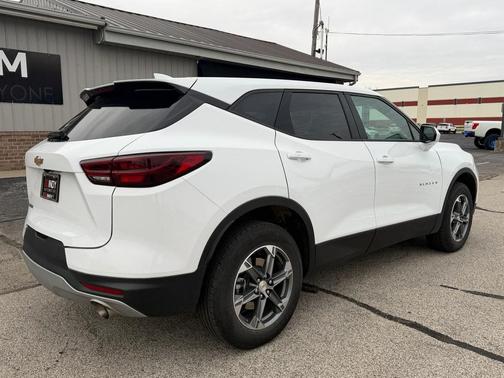 2025 Chevrolet Blazer 2LT