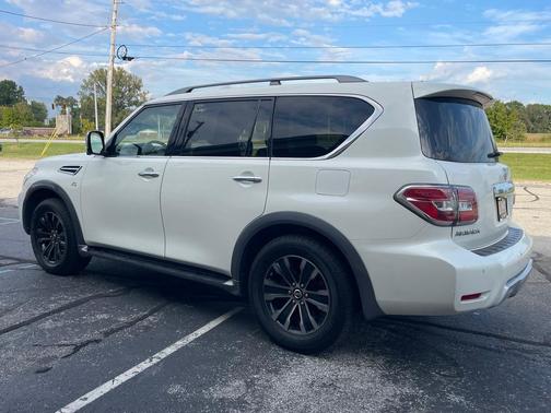 2017 Nissan Armada Platinum