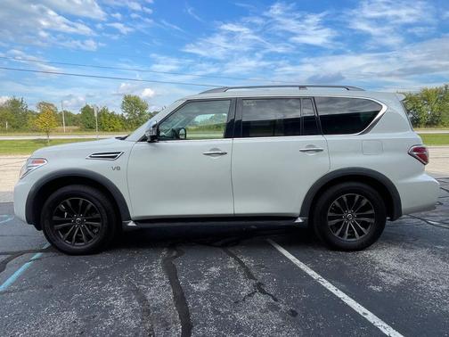 2017 Nissan Armada Platinum
