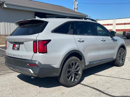 2022 Kia Sorento SX