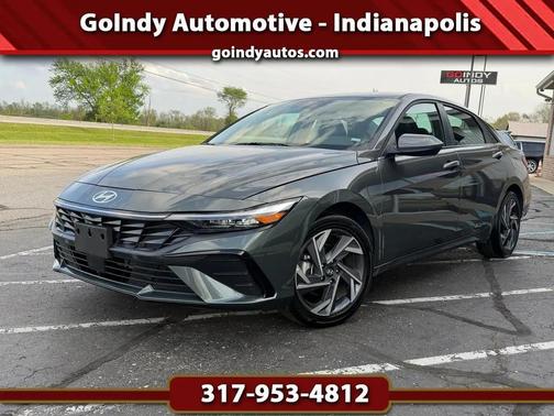 Gray 2025 Hyundai ELANTRA SEL