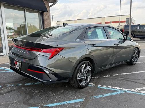 Gray 2025 Hyundai ELANTRA SEL