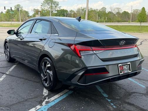 Gray 2025 Hyundai ELANTRA SEL