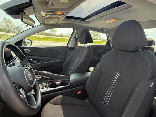 Gray 2025 Hyundai ELANTRA SEL