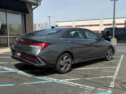 Gray 2025 Hyundai ELANTRA SEL