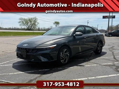 Gray 2025 Hyundai ELANTRA SEL