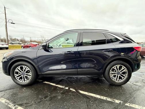 2021 Ford Escape SEL