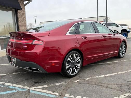 2017 Lincoln MKZ Hybrid Reserve