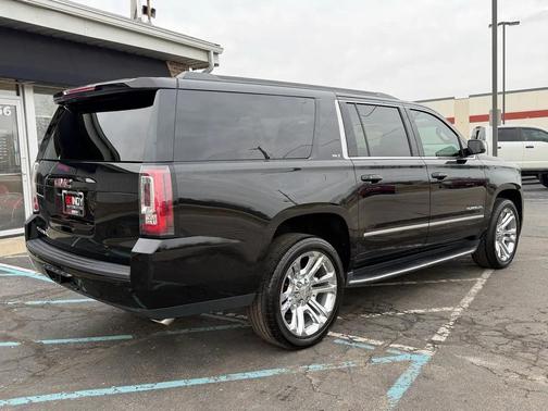 2019 GMC Yukon XL SLT