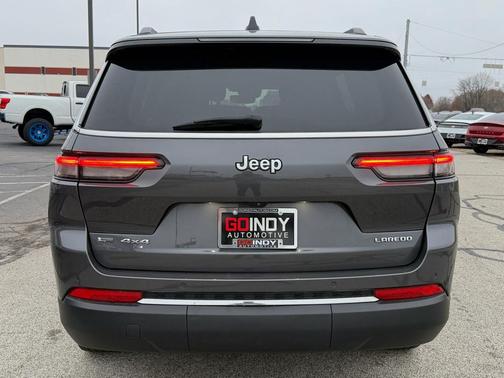 2022 Jeep Grand Cherokee L Laredo