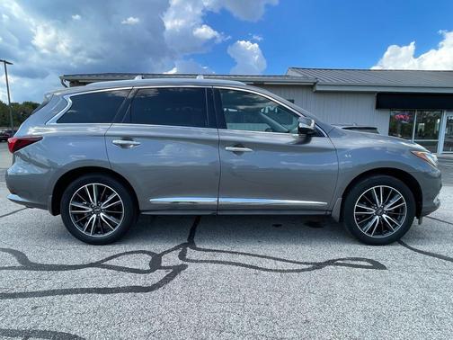 2018 INFINITI QX60 Base