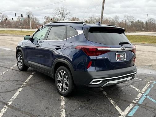 2021 Kia Seltos EX