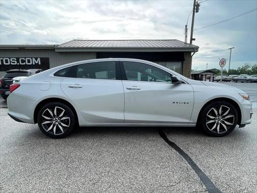 2021 Chevrolet Malibu FWD RS