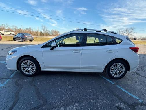 2018 Subaru Impreza 2.0i Premium