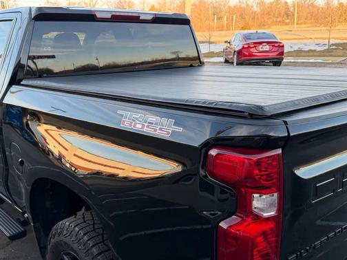 2024 Chevrolet Silverado 1500 Custom Trail Boss