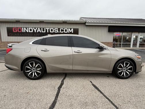 2022 Chevrolet Malibu FWD RS