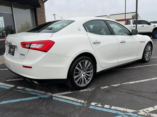 2016 Maserati Ghibli S
