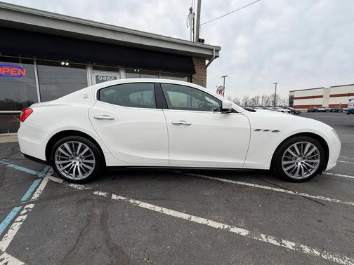 2016 Maserati Ghibli S