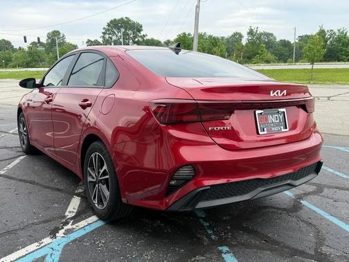 Currant Red 2024 Kia Forte LXS