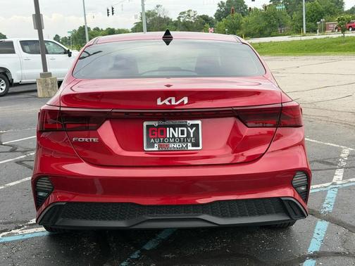 Currant Red 2024 Kia Forte LXS