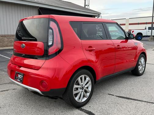 2017 Kia Soul +