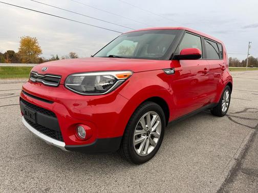 2017 Kia Soul +