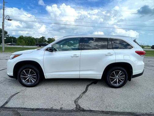 2017 Toyota Highlander XLE