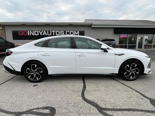 2025 Hyundai SONATA SEL