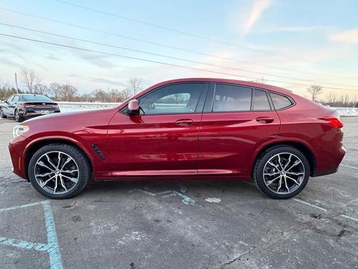2019 BMW X4 xDrive30i
