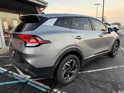 2023 Kia Sportage LX