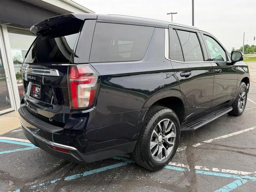 Midnight Blue Metallic 2021 Chevrolet Tahoe LT