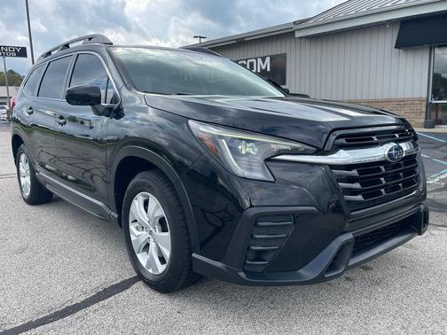 2023 Subaru Ascent Base 8-Passenger