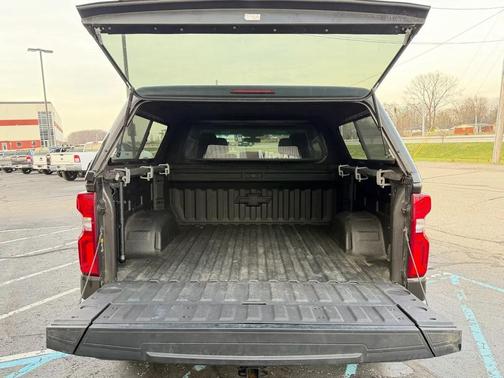 Oxford Brown Metallic 2021 Chevrolet Silverado 1500 Custom