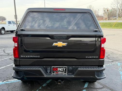 Oxford Brown Metallic 2021 Chevrolet Silverado 1500 Custom