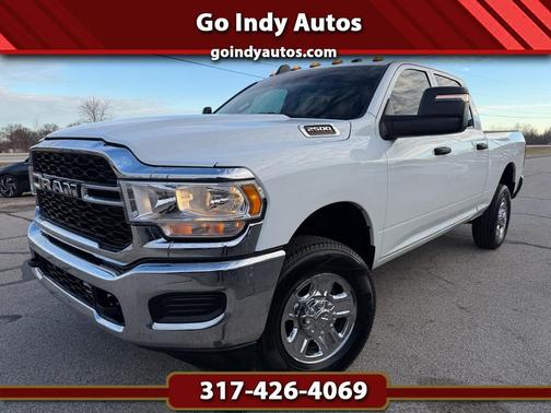 2024 RAM 2500 Tradesman Crew Cab 4x4 6'4' Box