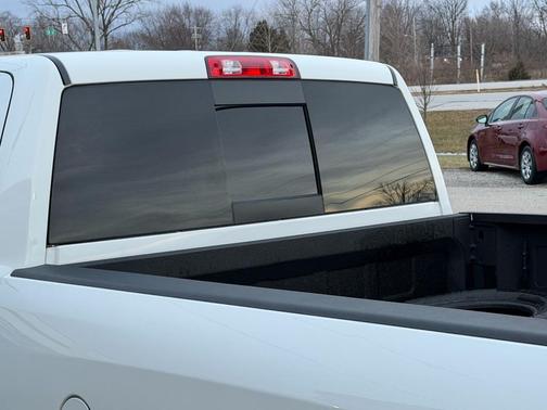 2024 RAM 2500 Tradesman Crew Cab 4x4 6'4' Box