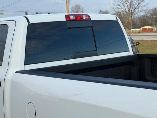 2024 RAM 2500 Tradesman Crew Cab 4x4 6'4' Box