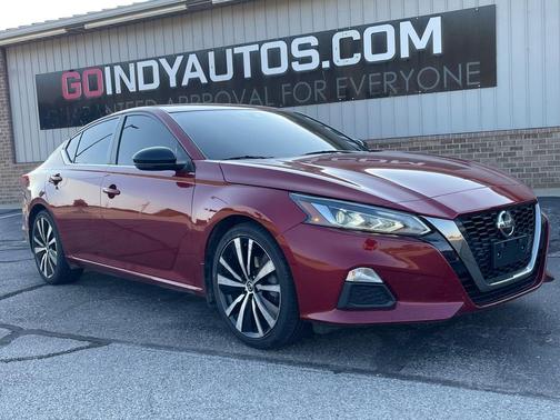 2020 Nissan Altima SR FWD
