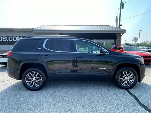 2017 GMC Acadia SLT-1