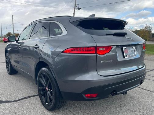 2018 Jaguar F-PACE 25t Prestige