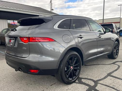 2018 Jaguar F-PACE 25t Prestige