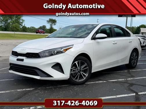 Snow White Pearl 2023 Kia Forte LXS