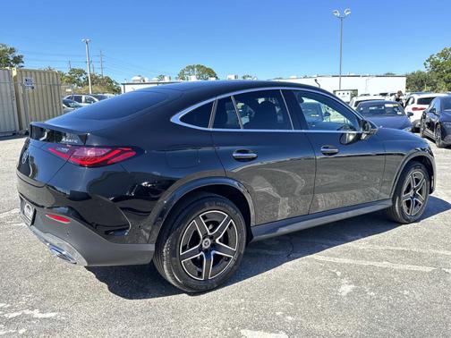 2024 Mercedes-Benz GLC 300 4MATIC Coupe