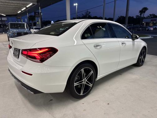 2022 Mercedes-Benz A-Class 