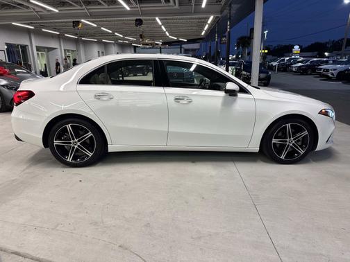 2022 Mercedes-Benz A-Class 