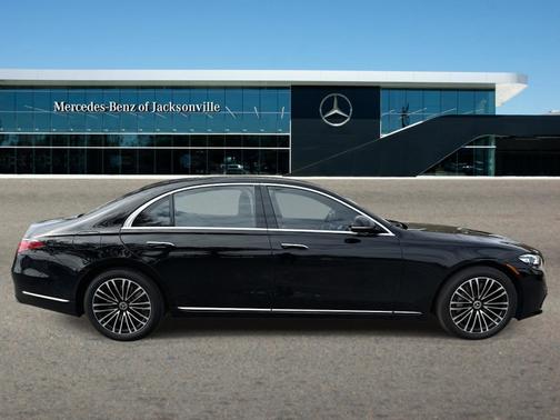 Black 2024 Mercedes-Benz S-Class