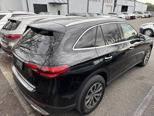 2025 Mercedes-Benz GLC 300 4MATIC