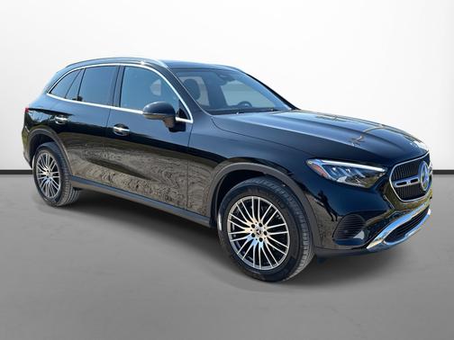 2025 Mercedes-Benz GLC 300 Base