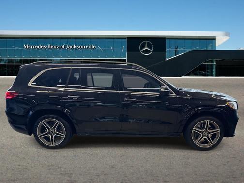 Obsidian Black Metallic 2024 Mercedes-Benz GLS 450